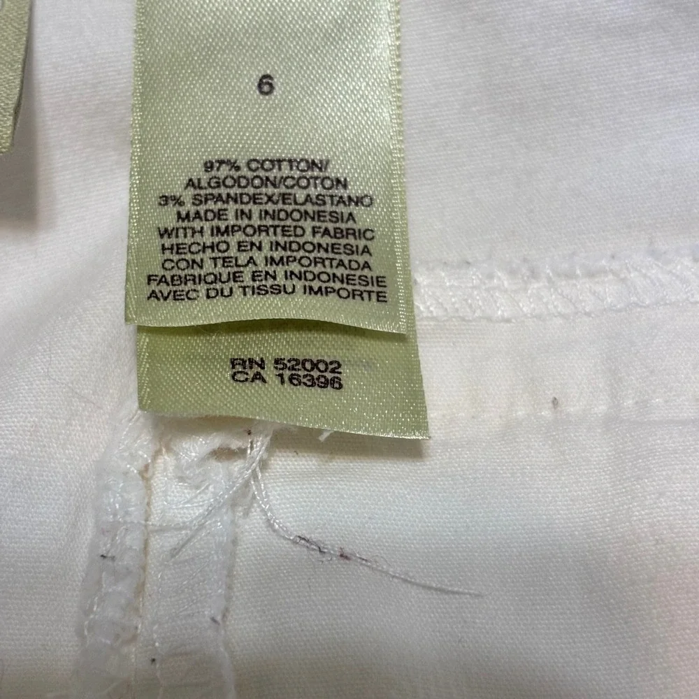 Belongings cargo crop